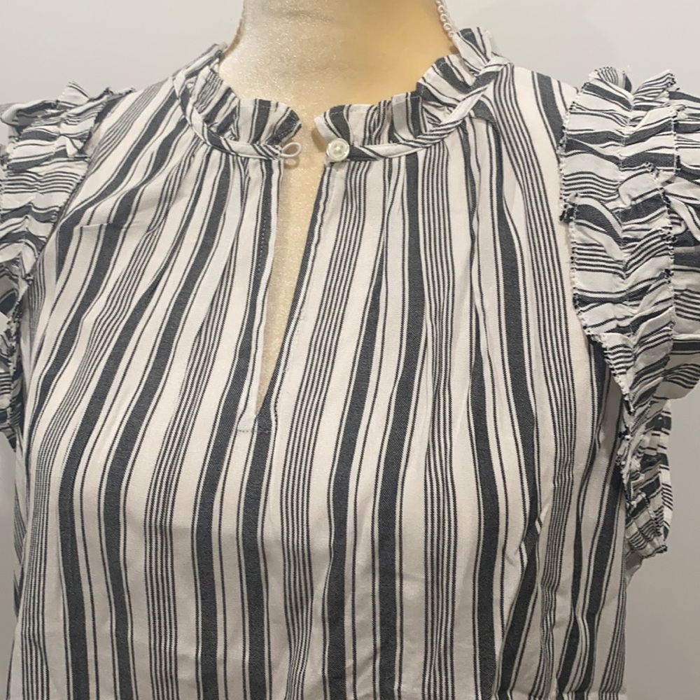 LOFT Striped Ruffle Split Neck Shell Size M - Picture 7 of 11